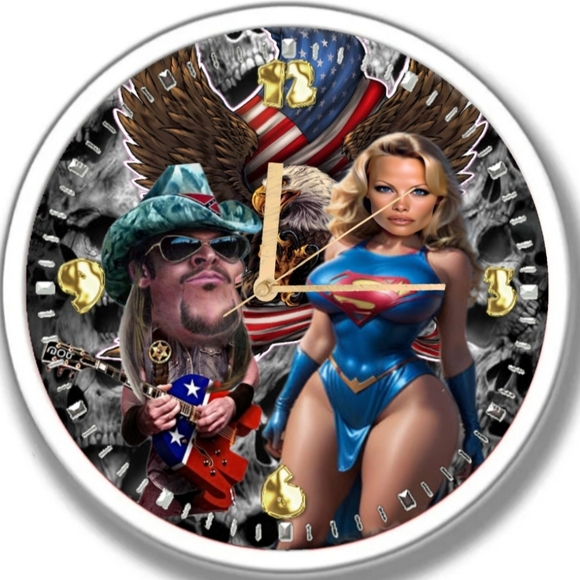 Kid Rocks Wonder Woman clock - Picture 3 of 3